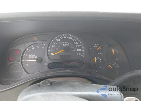 2005 Chevrolet Silverado 1500 Z71 from USA, damaged, VIN 2GCEK13T751117758